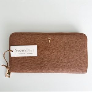 NWT Seven Days Lifestyle & Dream Vegan Wallet